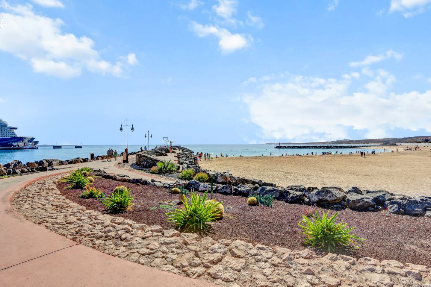 Port of Puerto del Rosario